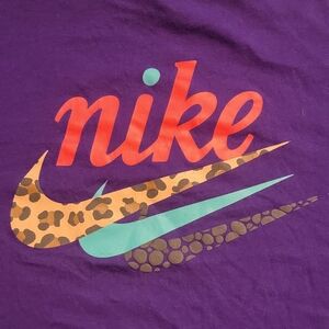 Women's Nike Shirt